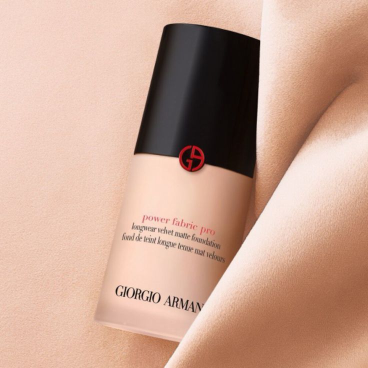 Giorgio Armani Power Fabric+ Foundation