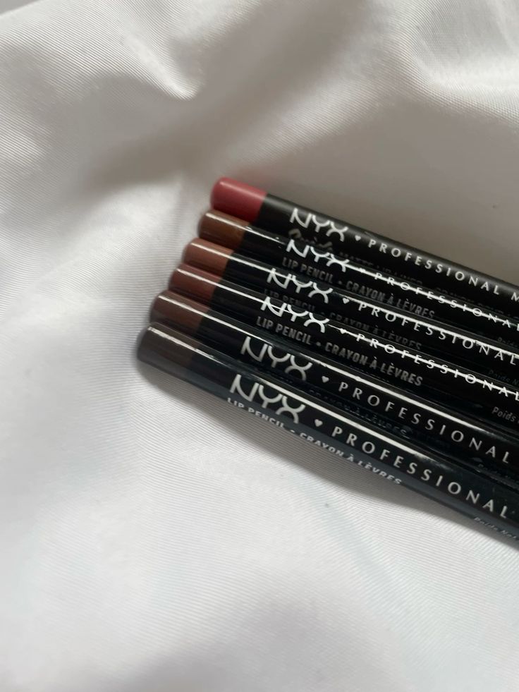 NYX Lip Pencil