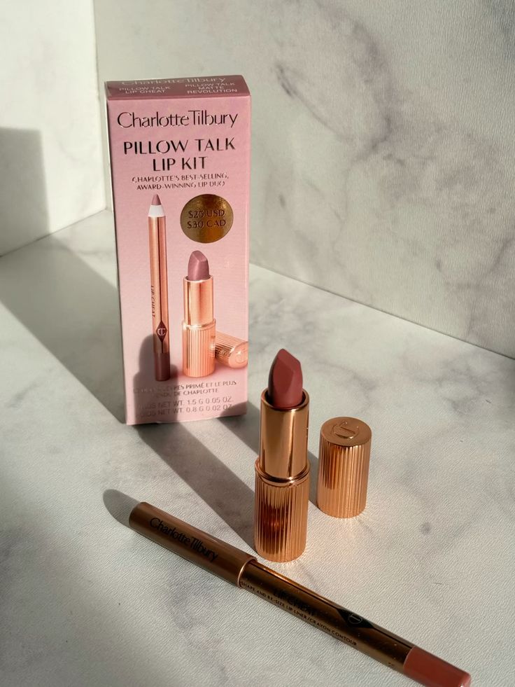 Charlotte Tilbury Mini Pillow Talk Lip Kit-u dolasku