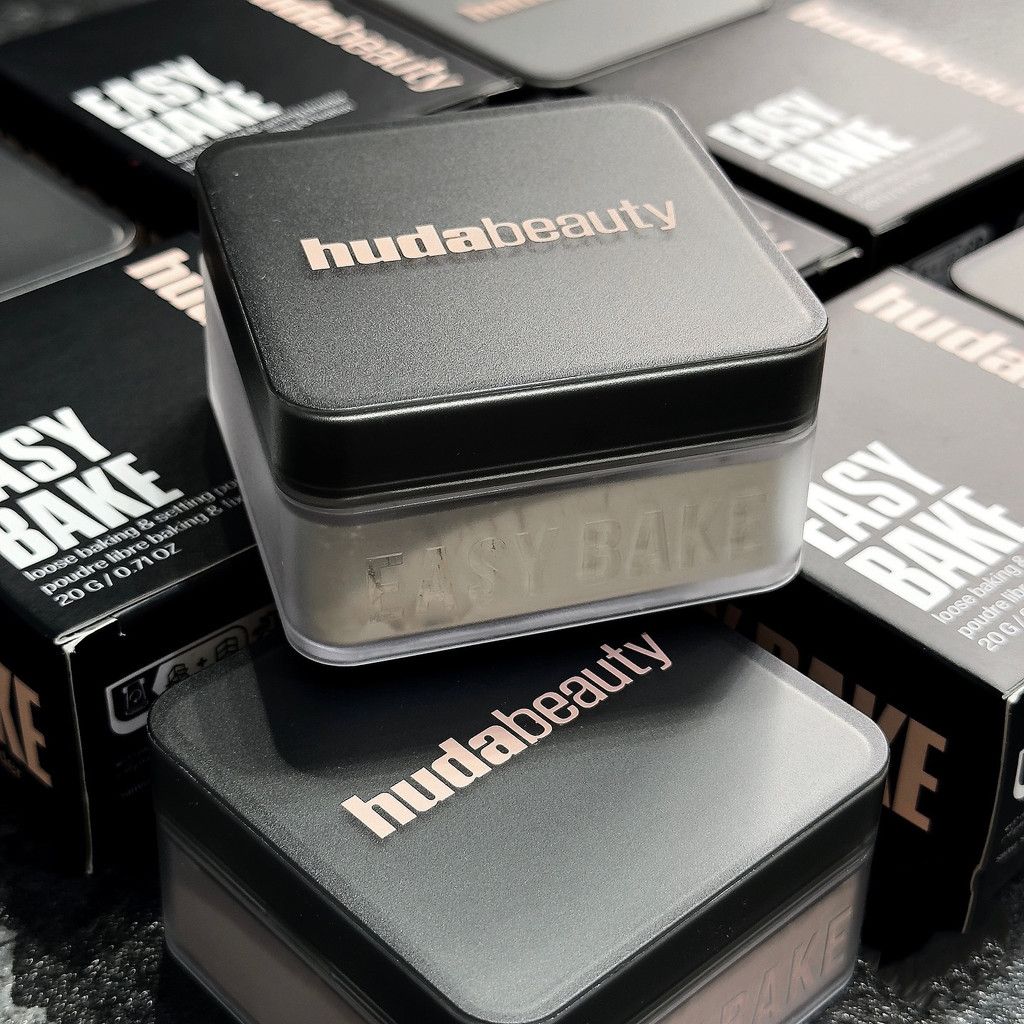Huda Beauty Easy Bake Setting Powder-u dolasku
